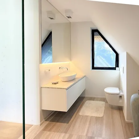 Exclusive Near The Golf & Vila *